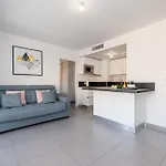 Le Cap Riviera Мантон